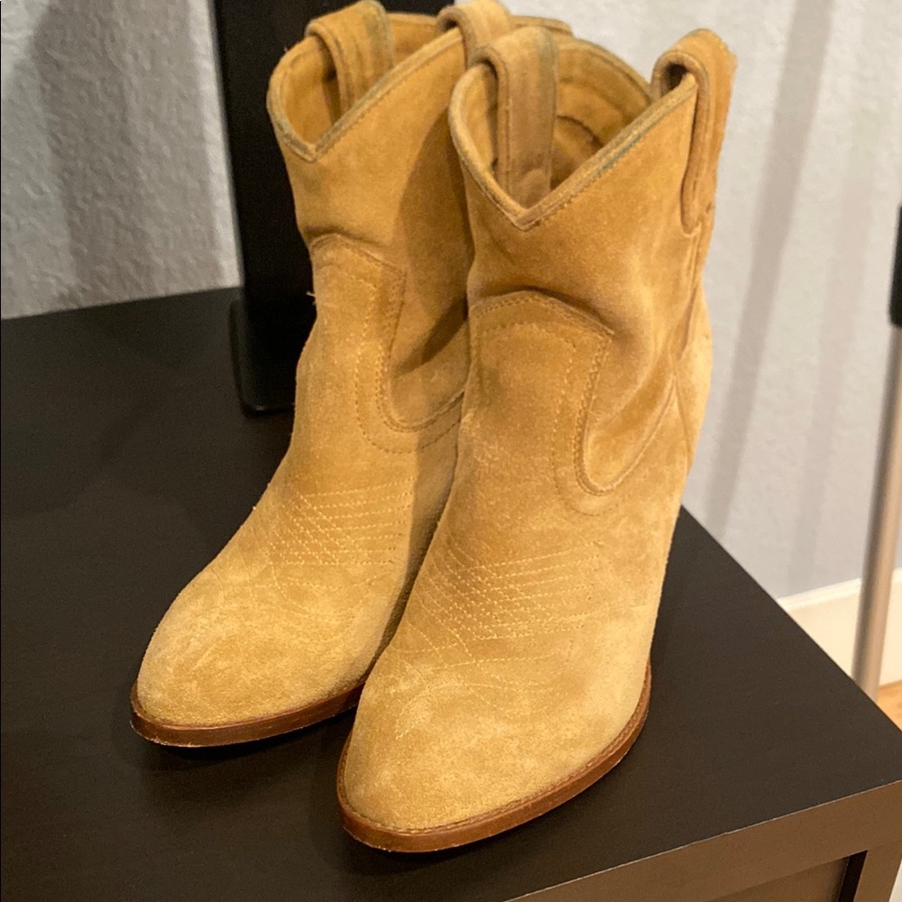 Women's Tan Suede Ankle Boots